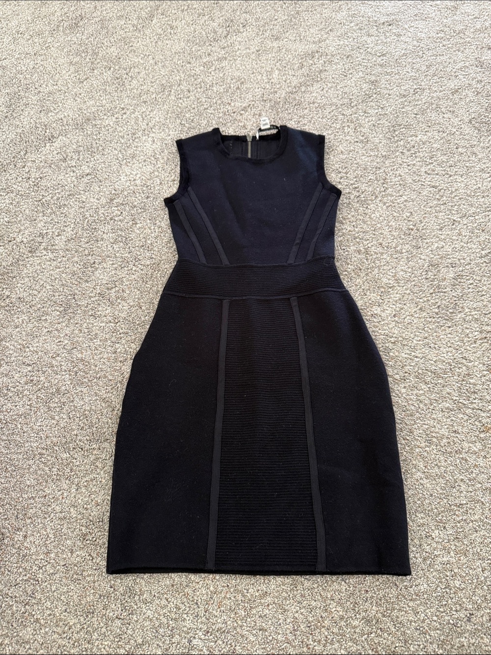 Diane Von Furstenberg Black Sleeveless Midi Sheath Dress P